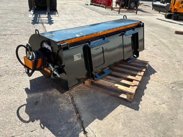 Unused 72" Skid steer road sweeper / collector box 392611146