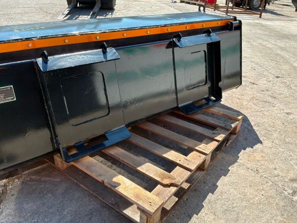 Unused 72" Skid steer road sweeper / collector box 392611150