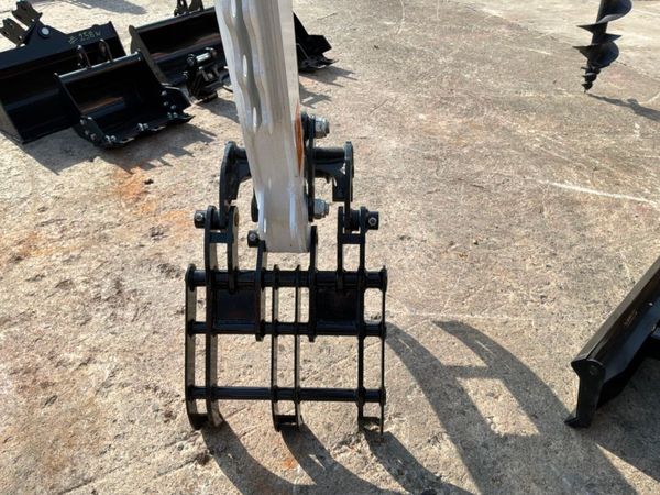 New / unused 1.0 tonne Ep12 Mini digger.........34 392611128