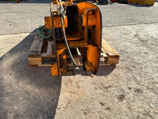 JCB 3cx extra dig back actor dipper arm....5451 392622004