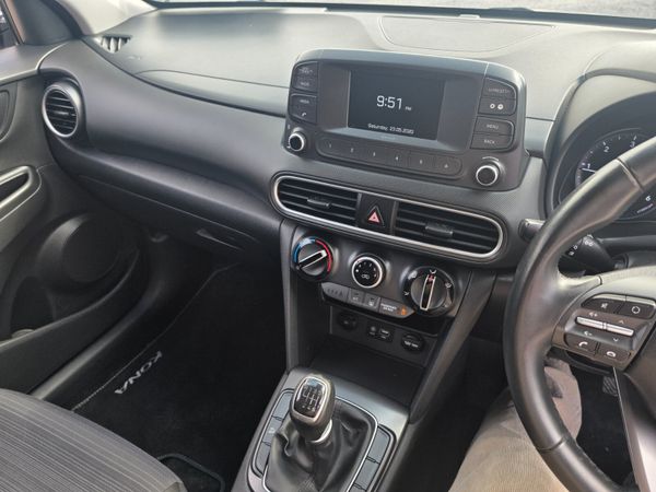 Hyundai KONA Commercial 2019 392622936