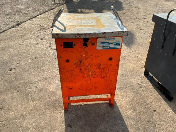 10 kva Site transformer / power supply boxes.....9 392745142