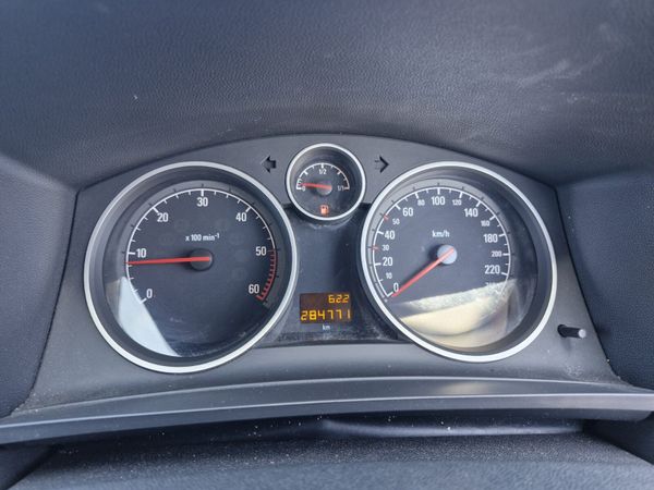 2014 Opel Zafira 7 Seats Gearbox Issue 392716235