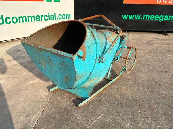 500 litres Banana type Concrete pouring skip...... 392928112