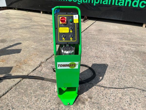 2021 Tow mate 2800kg portable hydraulic lift.....9 393060625