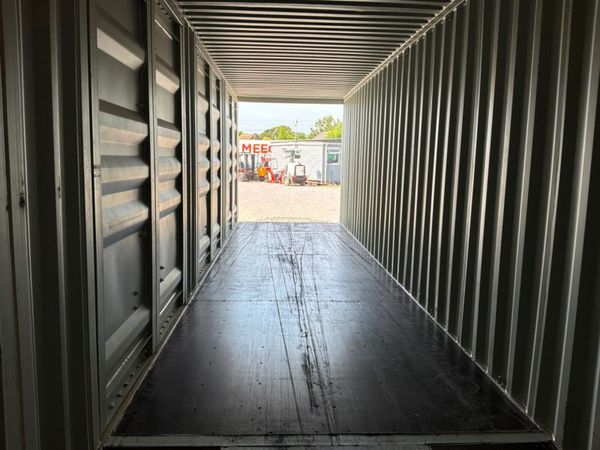 New / unused 40ft multi door container.......3626. 393141541