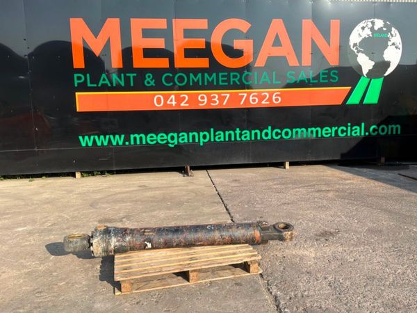 Hydraulic cylinder.....1870mm c/c.....20 / 30 ton 393141505
