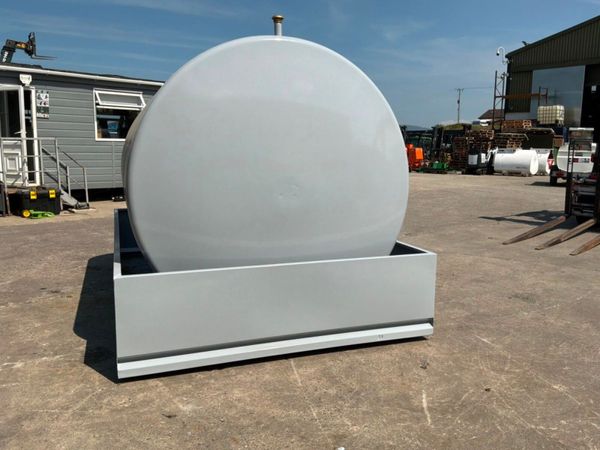 New unused 9000 litres fuel storage bowser tank... 393152781
