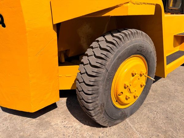7 TON CAT FORKLIFT .....FORK POSITIONERS 393166744