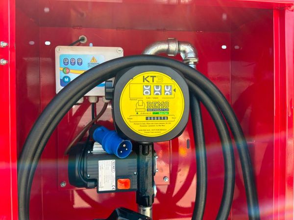 New bowser 9000 litre diesel storage / delivery ta 393185378