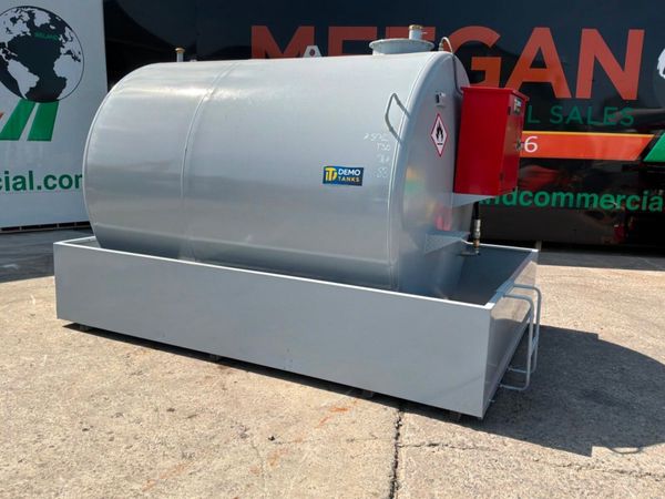 New bowser 9000 litre diesel storage / delivery ta 393185379