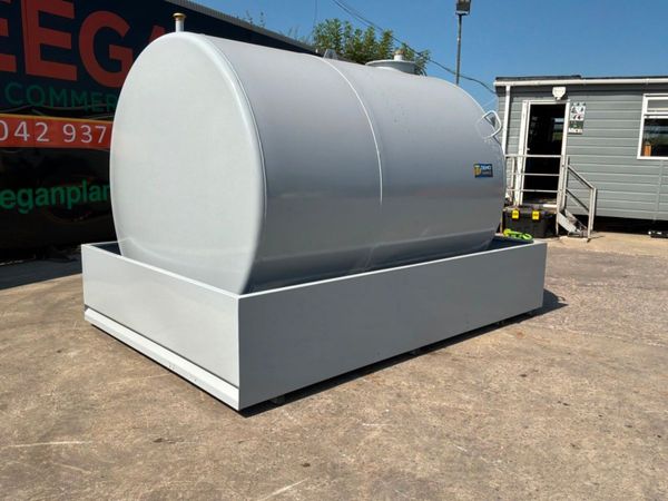 New bowser 9000 litre diesel storage / delivery ta 393185383