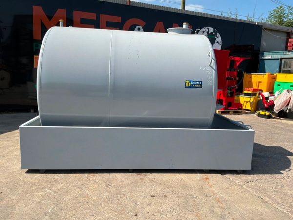 New bowser 9000 litre diesel storage / delivery ta 393185387