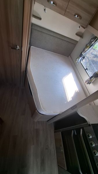 Swift Sprite Quattro 6 Berth Caravan 393194038