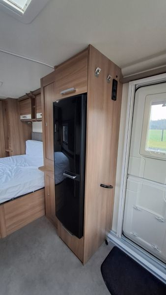 Bailey  Pegasus GT70 Brindisi 4 Berth Island Bed 393195610
