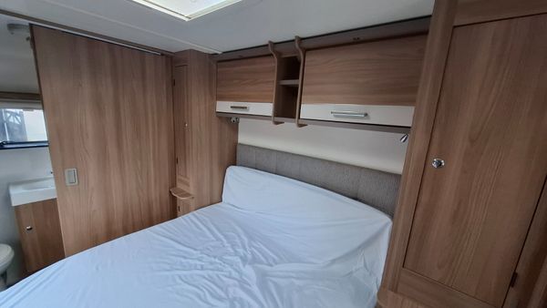 Bailey  Pegasus GT70 Brindisi 4 Berth Island Bed 393195616