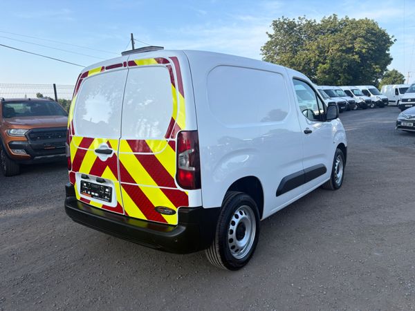 Vauxhall Combo 393100489