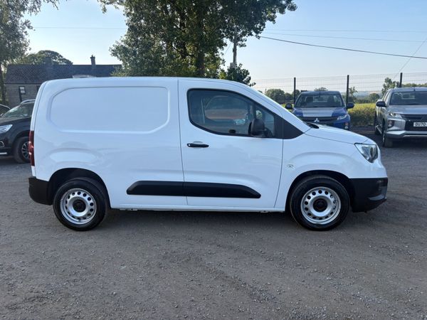 Vauxhall Combo 393100522