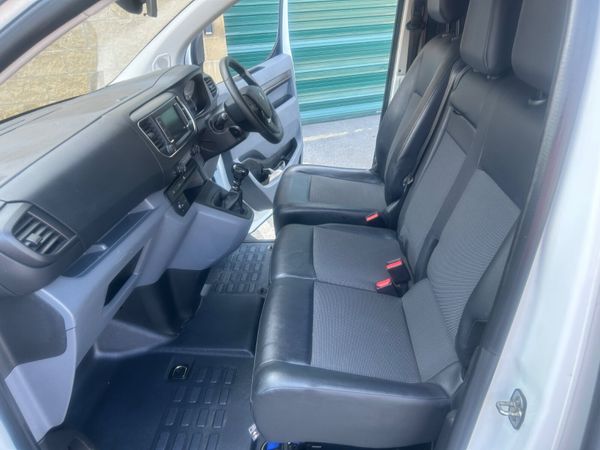 212 PEUGEOT EXPERT 2.0B/HDI VRT (NO VAT) 393102395