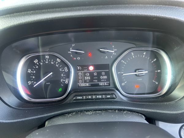 212 PEUGEOT EXPERT 2.0B/HDI VRT (NO VAT) 393102404