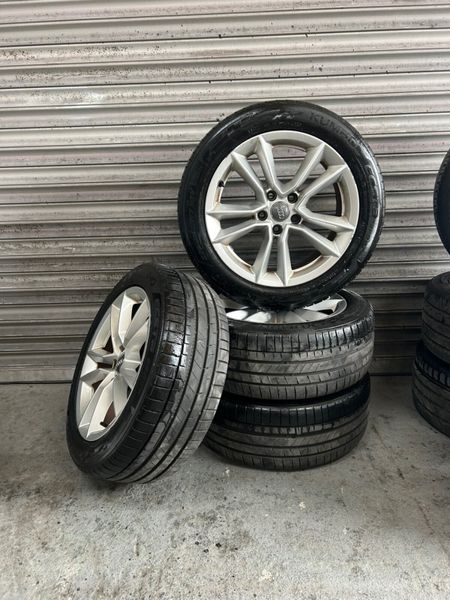 Audi A4 Alloys 17” 393114254