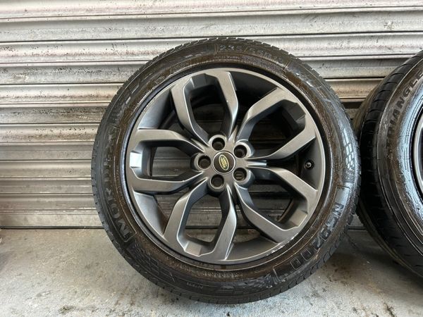 19” Range Rover Evoque Alloys 393115131