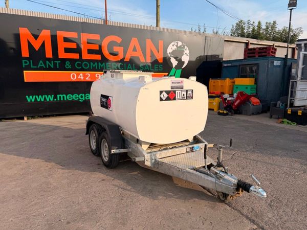 western twin axle 2,000 litre bunded fuel bowser . 393121994