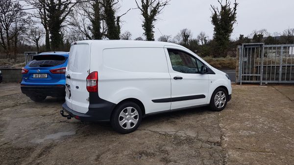 Ford Courier 182D TRENDLINE 6 SPEED NO VAT 393127561