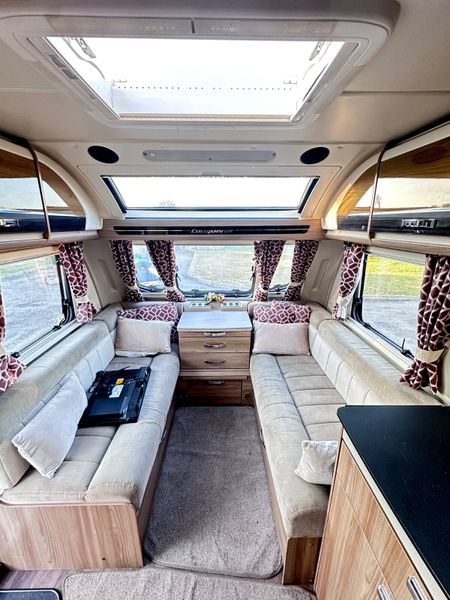 ✨STUNNING SWIFT CONQUEROR 560 4 BERTH ISLAND BED✨ 393209159
