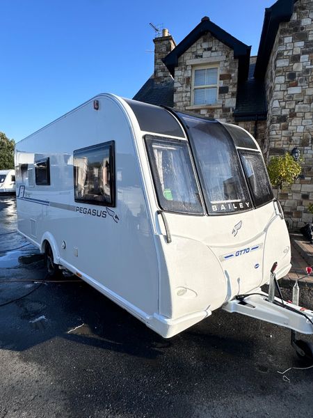 ✨STUNNING 2018 BAILEY PEGASUS GENOA 2 BERTH✨ 393216036