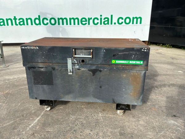 Sentribox tool storage chest / Lock box.......1266 393219646