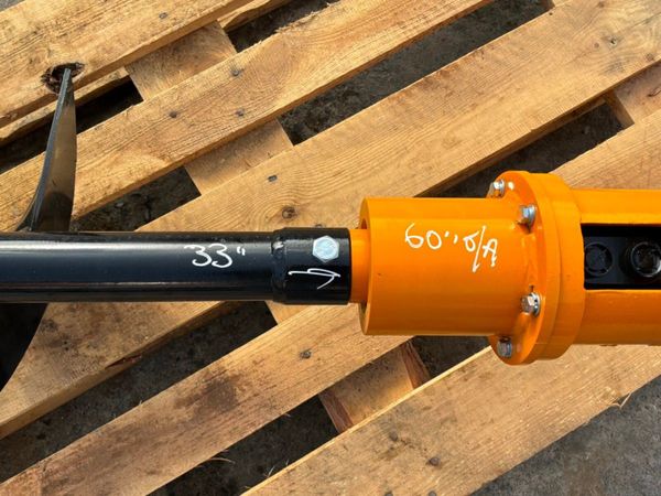 New / unused earth drill auger.....45mm pins...... 393219659
