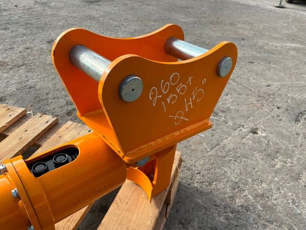 New / unused earth drill auger.....45mm pins...... 393219660