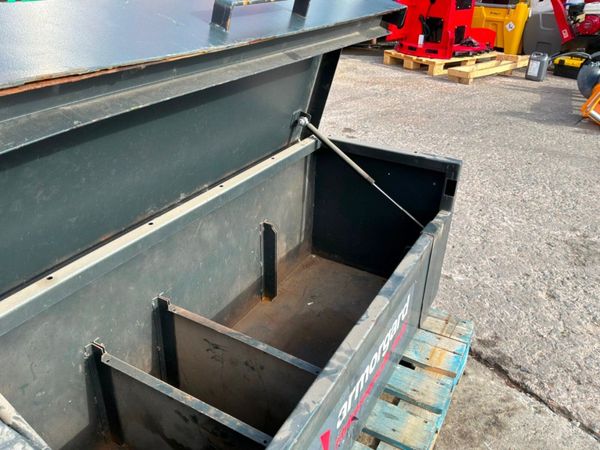 Armorgard van vault / Lock box......1267t 393219624