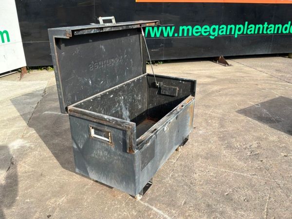 Sentribox tool storage chest / Lock box.......1266 393219639