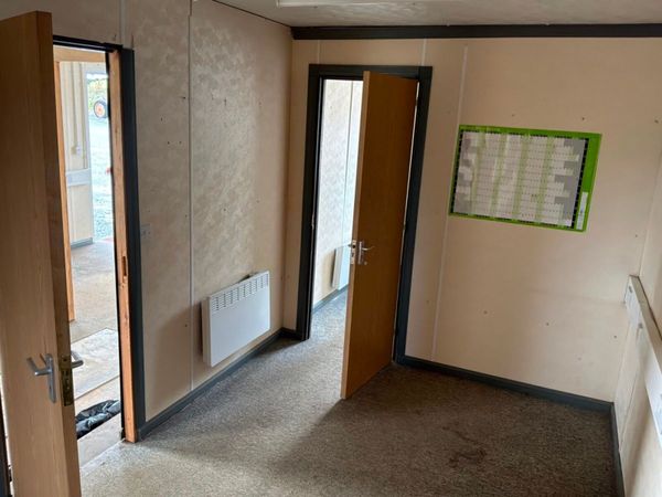 30 x 20  modular accommodation block / site office 393344352