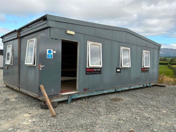 30 x 20  modular accommodation block / site office 393344328