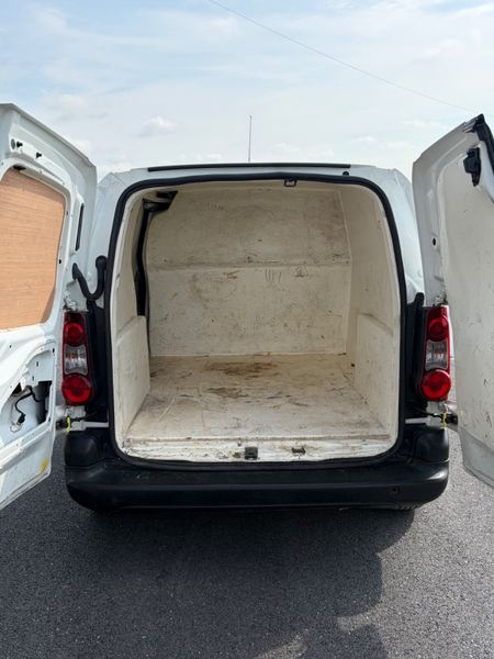Citroen Berlingo 2018 393350745
