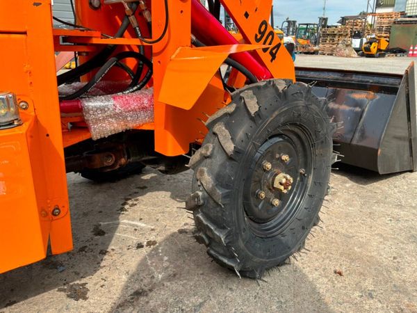 New / unused MPL 904 compact wheeled loader..235d. 393499661