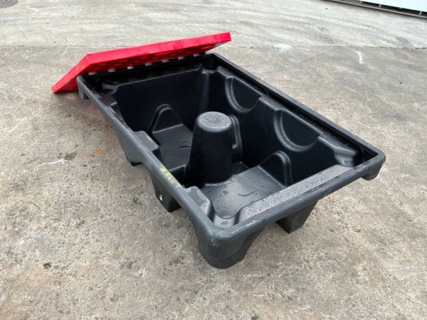 New / unused spill containment bund trays......... 393559230