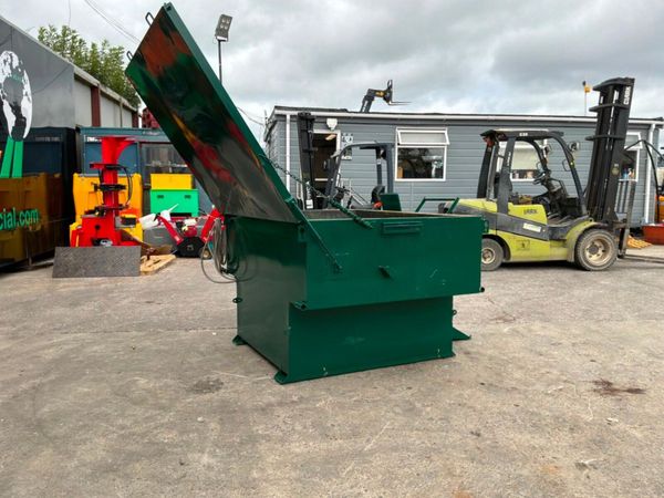 KM international Demountable asphalt hot box.....7 393577844