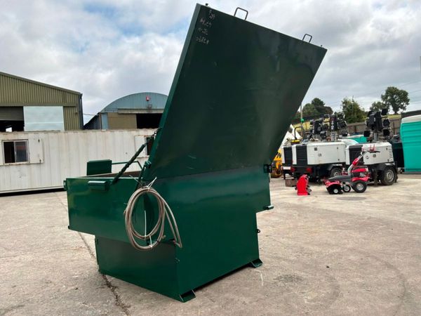 KM international Demountable asphalt hot box.....7 393577846