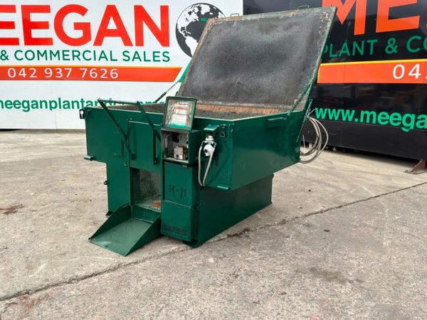 KM international Demountable asphalt hot box.....7 393577856