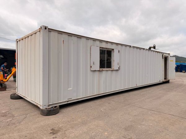 40ft x 10ft Site Office / Canteen welfare Unit   N 393577804