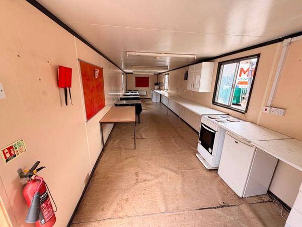 40ft x 10ft Site Office / Canteen welfare Unit   N 393577810