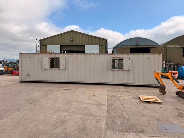 40ft x 10ft Site Office / Canteen welfare Unit   N 393577820