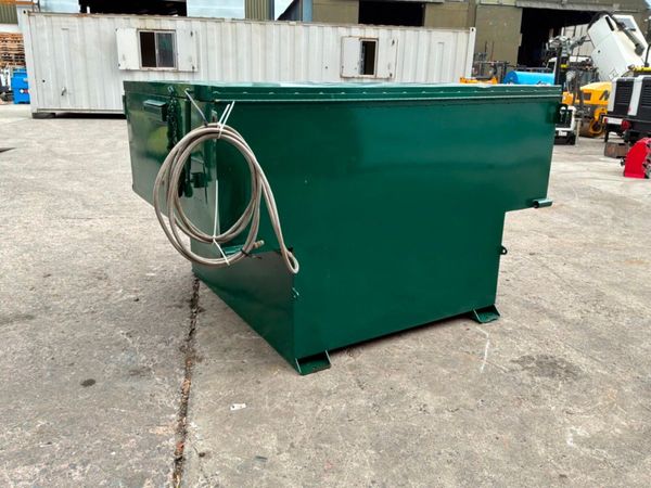KM international Demountable asphalt hot box.....7 393577836
