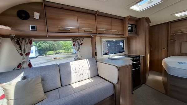 Bailey Pegasus Verona Fixed Bed Caravan 4 Berth 393581201