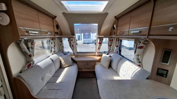Bailey Pegasus Verona Fixed Bed Caravan 4 Berth 393581202