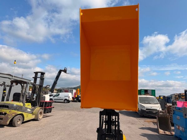 2019 JCB  Hi Tip Pedestrian tracked loader dumper 393660147